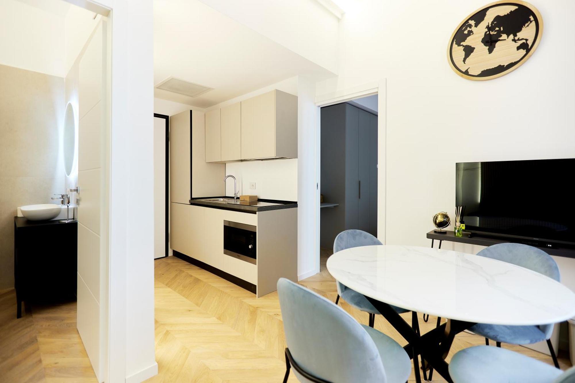 Duomo Cityview Grand Suites Милан Экстерьер фото