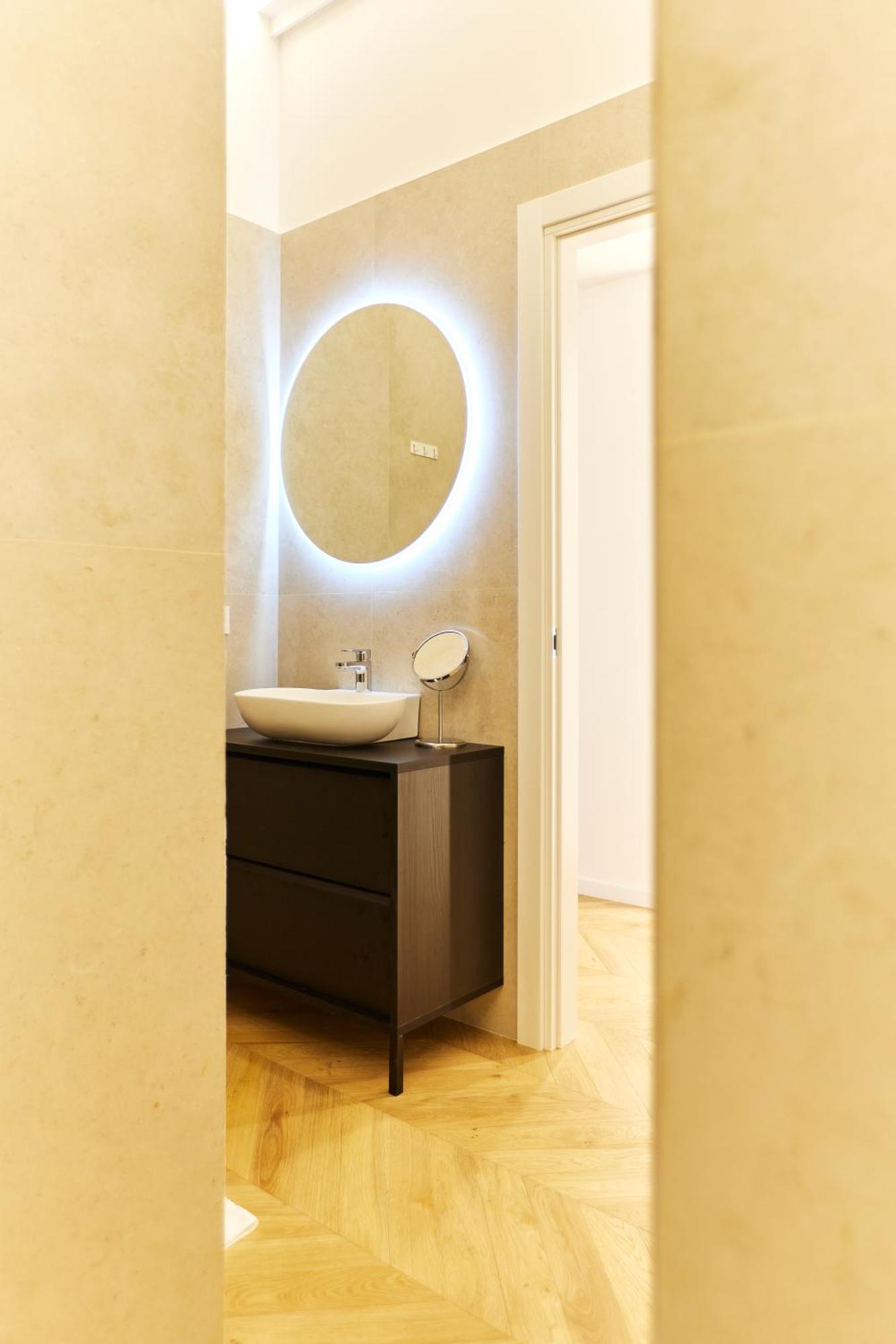 Duomo Cityview Grand Suites Милан Экстерьер фото