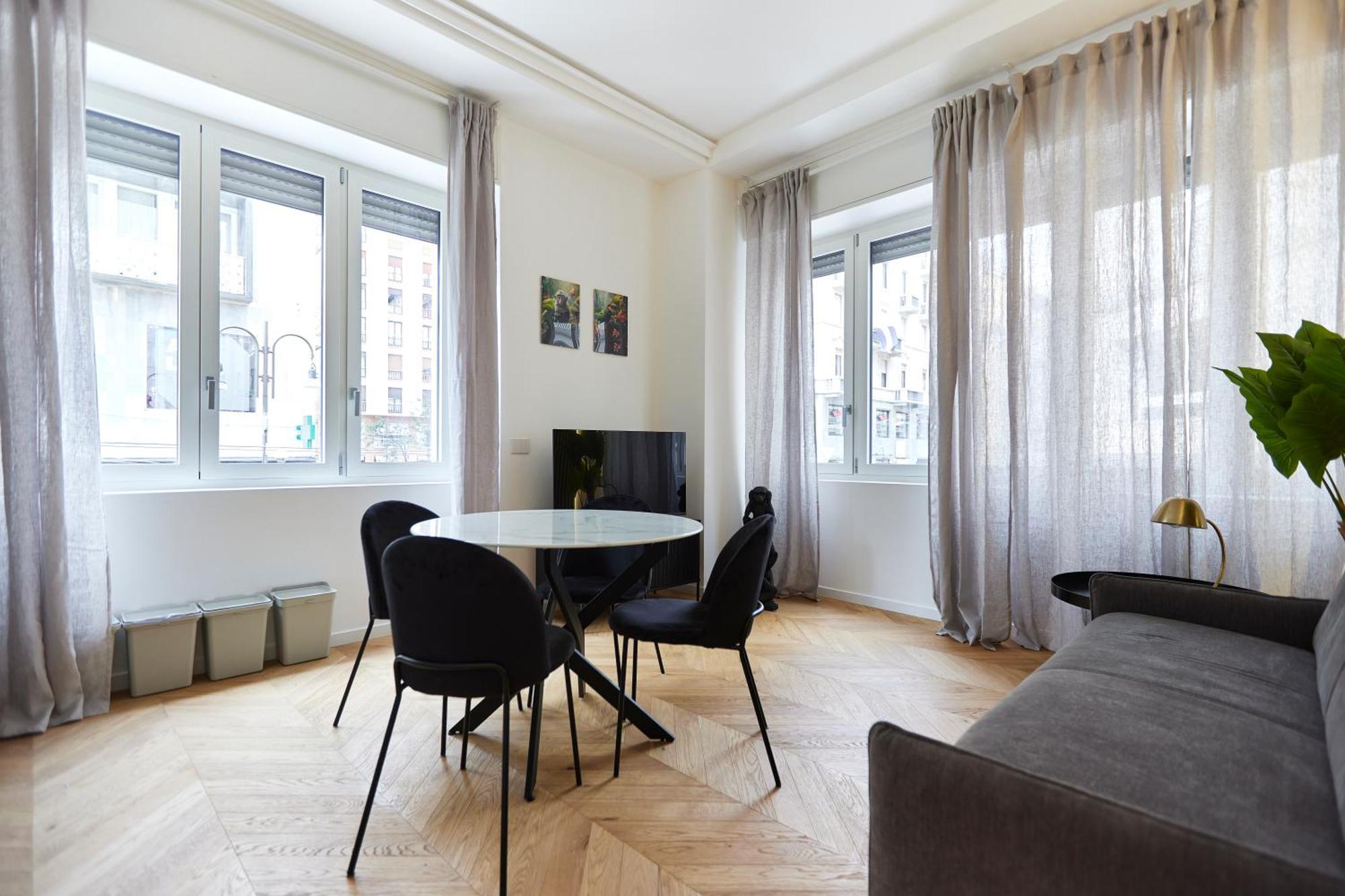Duomo Cityview Grand Suites Милан Экстерьер фото