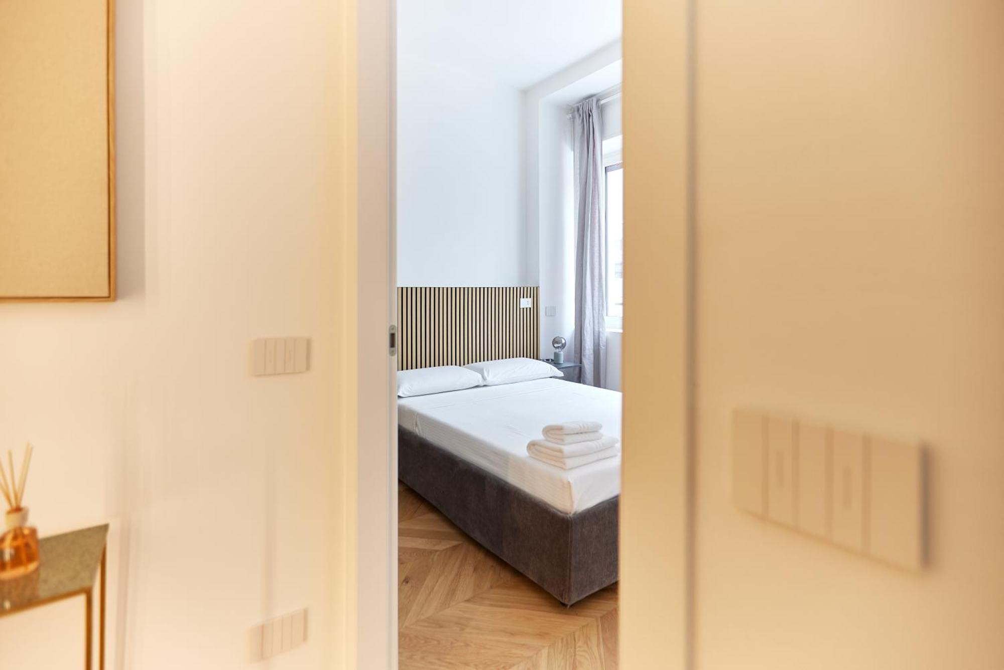 Duomo Cityview Grand Suites Милан Экстерьер фото